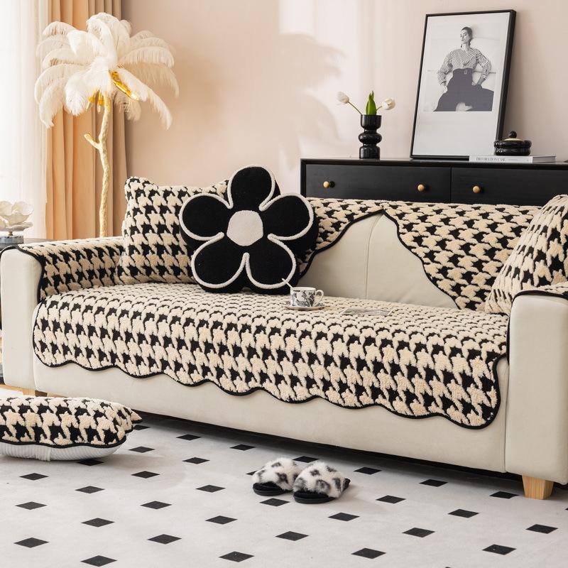 Houndstooth Plush Sofa Cushion Winter New High-end Thickened Non-slip Cushion Leather Sofa Cover Cover Cloth Towel