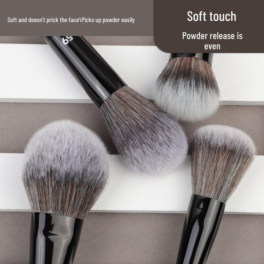 30-Piece Professional Makeup Brush Set: Soft Brushes for Powder, Eyeshadow, Blush & Highlight
