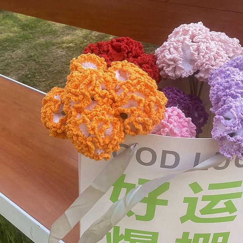 Knitted Flowers Hand-Woven Artificial Flowers Crochet Woven Tulips Finished Handmade Knitting Flower Home Garden Decorative