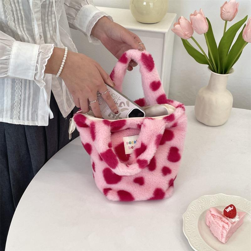 11 Winter fashion plush women's bags, new cute polka dot handbags, commuting handbags to work