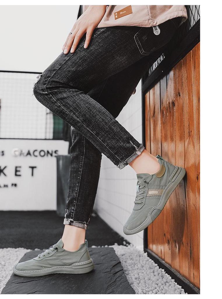 2024 Korean Style Cloth Low-Top Casual Men's Board Shoes: Rainproof, Youth Travel Sneakers for Spring/Autumn