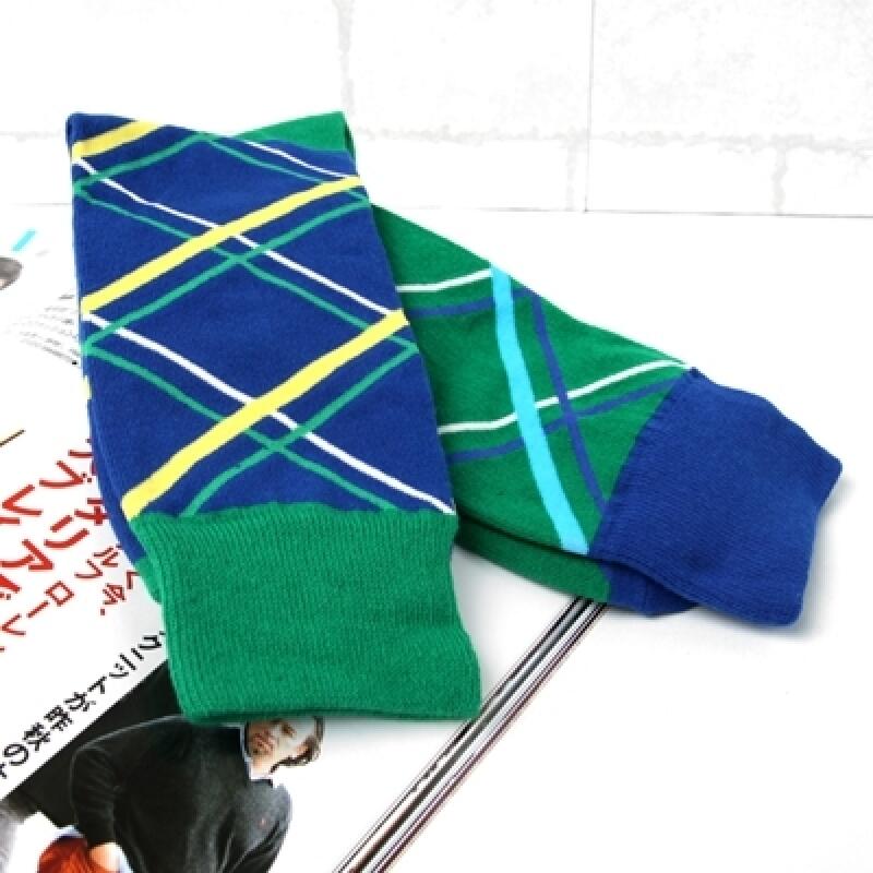 Point check socks green