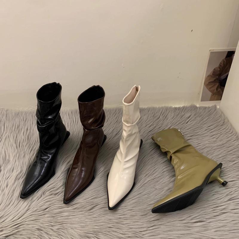 French temperament high-heeled thin short boots women's shoes 2025 new brown autumn and winter pointed stiletto boots small naked boots