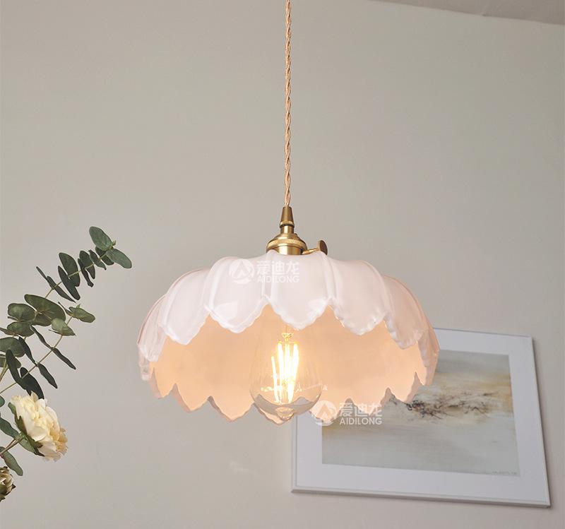 Nordic Retro Brass Glass Pendant Light - Ideal for Bar, Restaurant, Bedside, or Cafe.