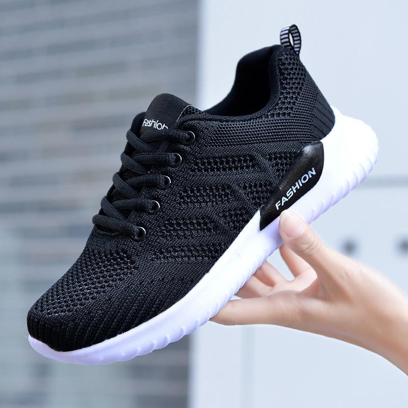 Fashion Breathable Women Running Shoes Lightweight Anti slip Female Sports Shoes Outdoor Soft Women's Sneakers Lace Up Fashion Tennis