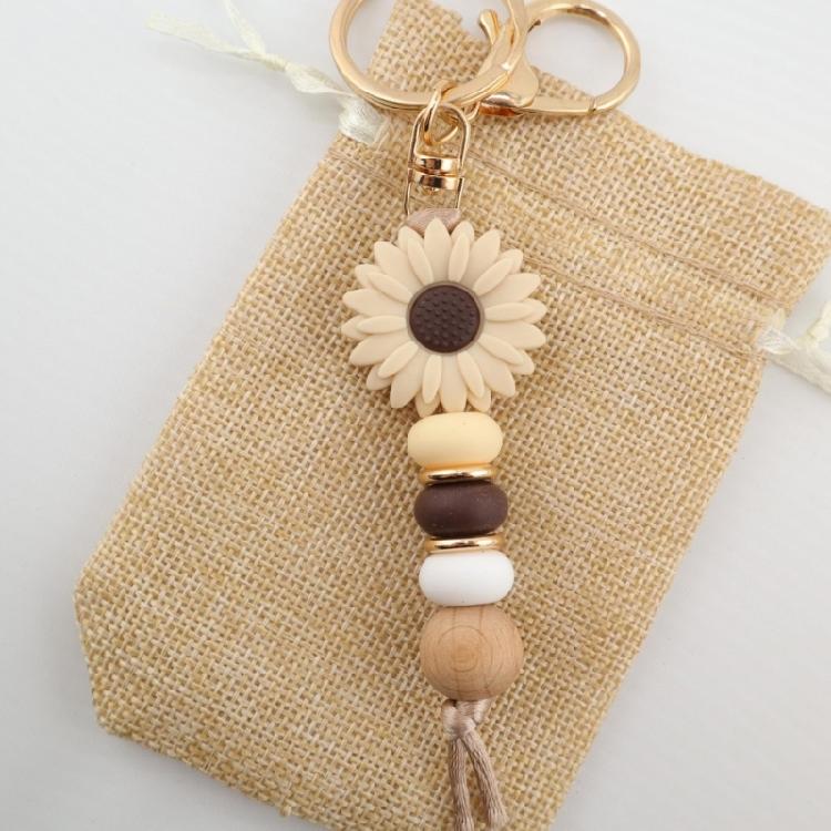 Versatile Floral Design Key Ring Soft Comfortable Touch Beaded Key Chain Silicone Construction Long Use