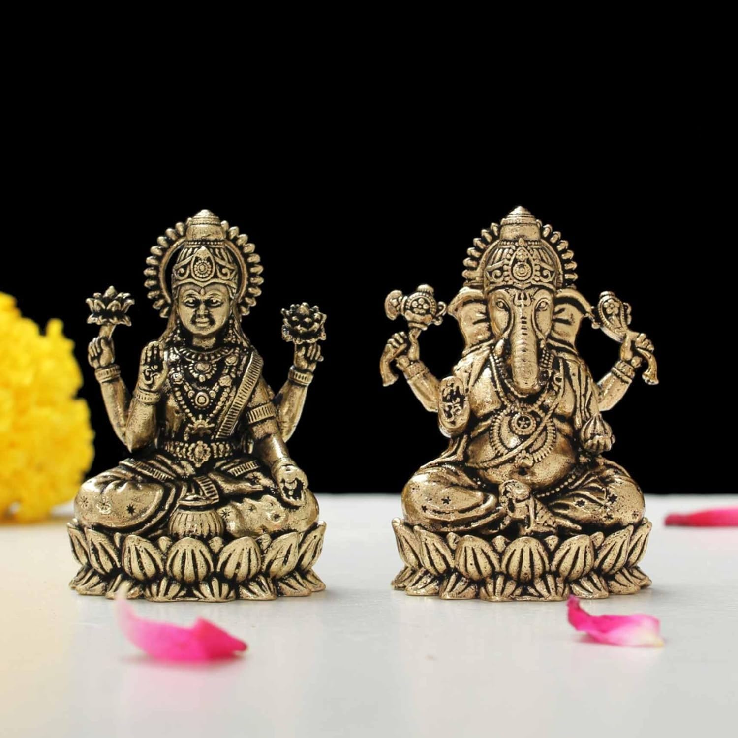 

Laxmi Ganesh Idol, Hindu God Statue, Handmade Religious Murti, Brass, Gold -2 Cm