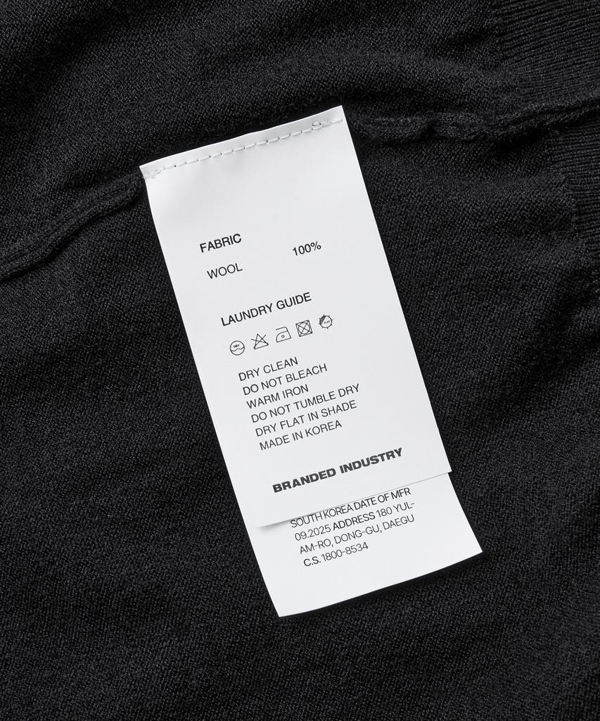 Beulaendideu [Superior] Essential Superfine V-Neck Knit [Black]