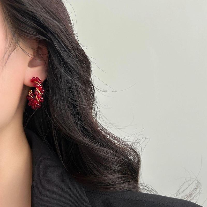 Hand-Woven Twist Red Crystal Earrings, High-End Exquisite, Light Luxury, Elegant Earrings, Festive Fashion And High-End
