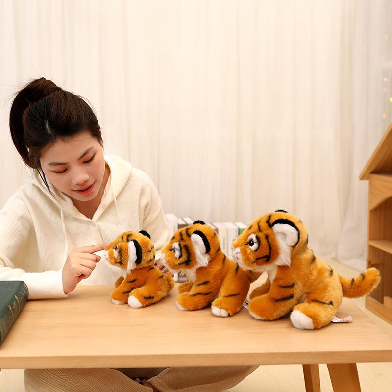 New Tiger Doll Plush Toy White Tiger Cute Siberian Tiger Doll Small Grab Machine Rag Doll Children's Gift Doll
