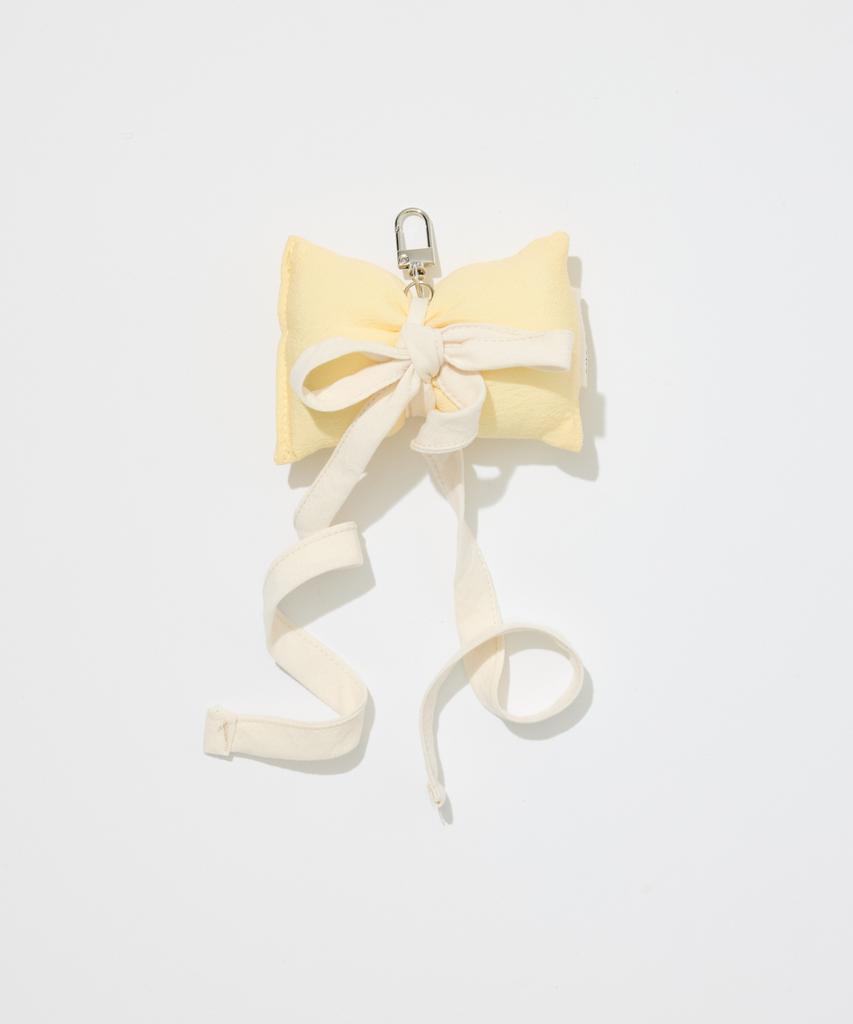 Safe Sunday Padded Ribbon Keyring (Lemon)