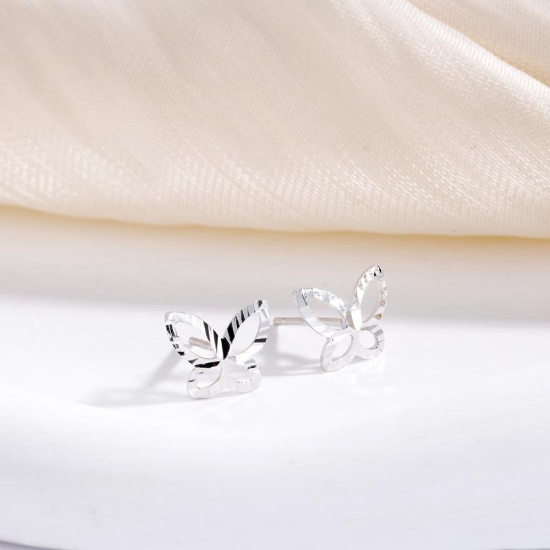 

Серьги-гвоздики в виде бабочки, женская мода, простые, маленькие и изысканные, темпераментные, универсальные, стильные, женские украшения в виде бабочки