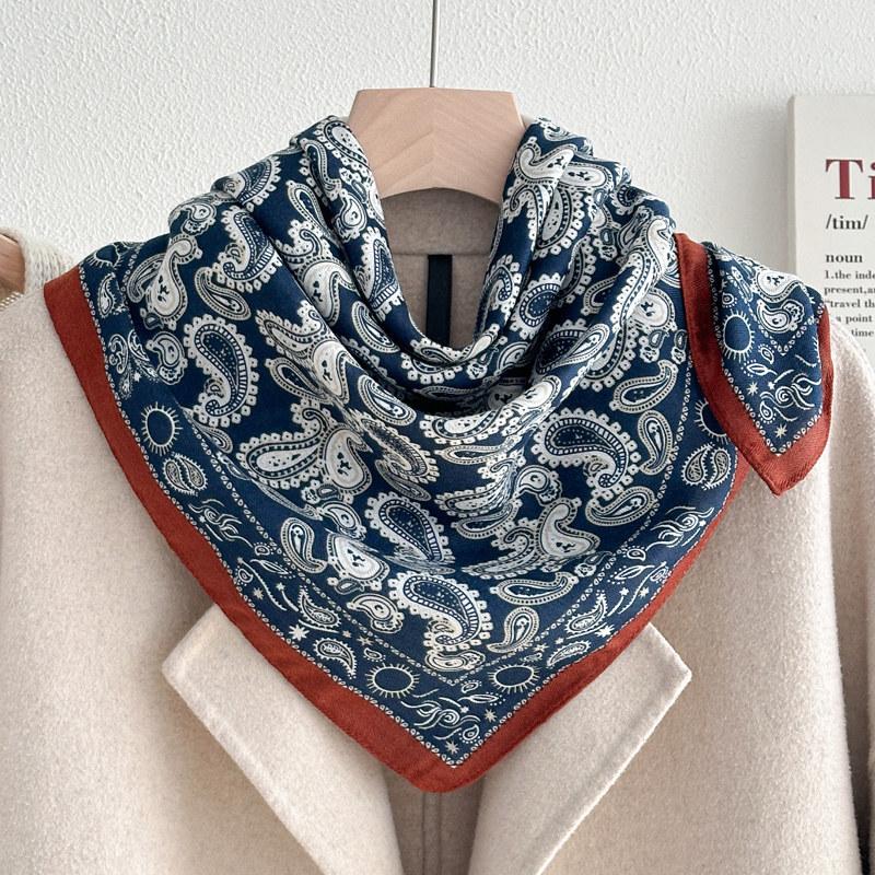 71 Series Neck Cashew Flower Square Scarf Silk Scarf Female Korean Version Versatile Literary and Retro Neck Protection Decorative Small Scarf