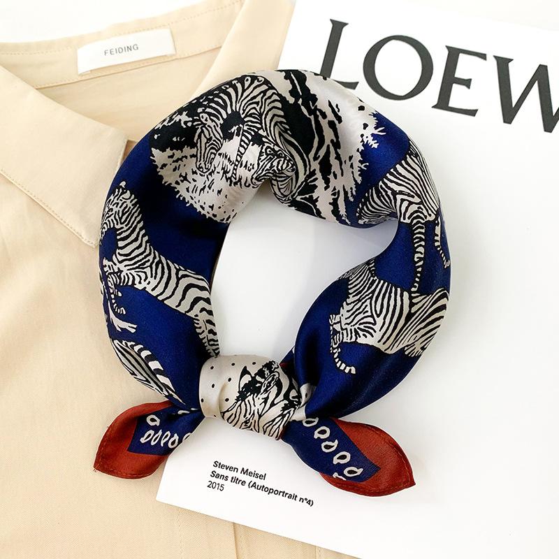 1116 new literary and artistic Mori silk square scarf women's spring and autumn decoration thin scarf mulberry silk silk scarf sunscreen scarf