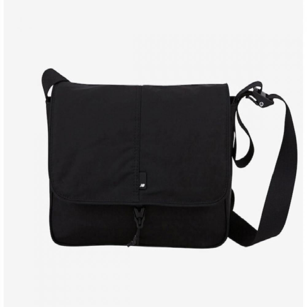 

New Balance Padded Crossbody Bag Aa Nbgcdsl402 19 1.NBGCDSL402 19/FREE
