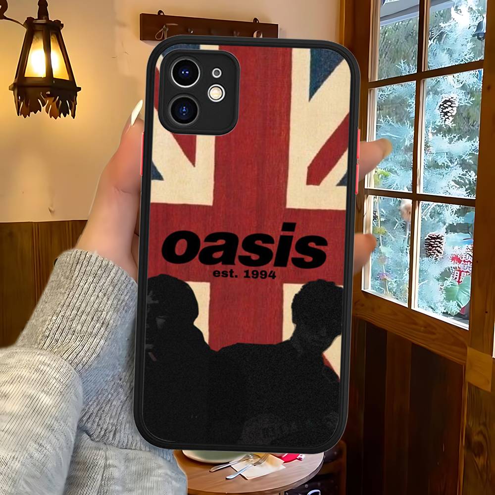 Classic Rock Band O-Oasis Phone Case For IPhone 16 15 14 11 12 13 Pro Max Plus 12 XS Max Back Cover Matte Case