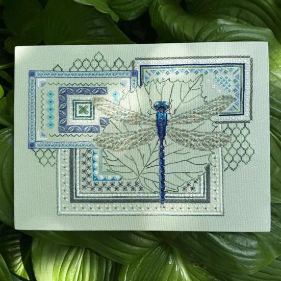 Dragonfly Cross Stitch Kit Beginner Geometric Dragonfly Embroidery Kit Stamped Embroidery Cloth Threads Included Gift for Craft Lovers