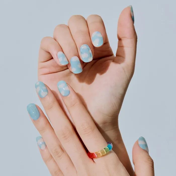 Puppy Cloud Gel Nail