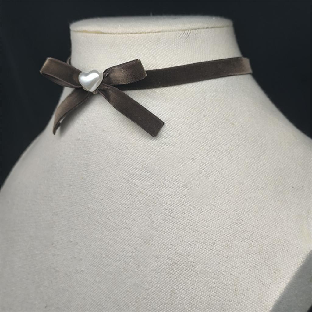 Handmade Bowknot and Pearls Heart Necklace Adjustable Length Clavicle Chain Stylish Velvets Choker Jewelry for Ladies