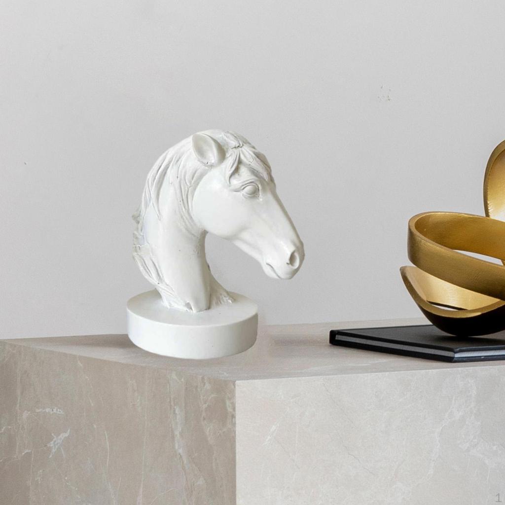 Horse Figurine Statue Desk Animal Sculpture Ornament Resin Material Artistic Collectible Centerpiece