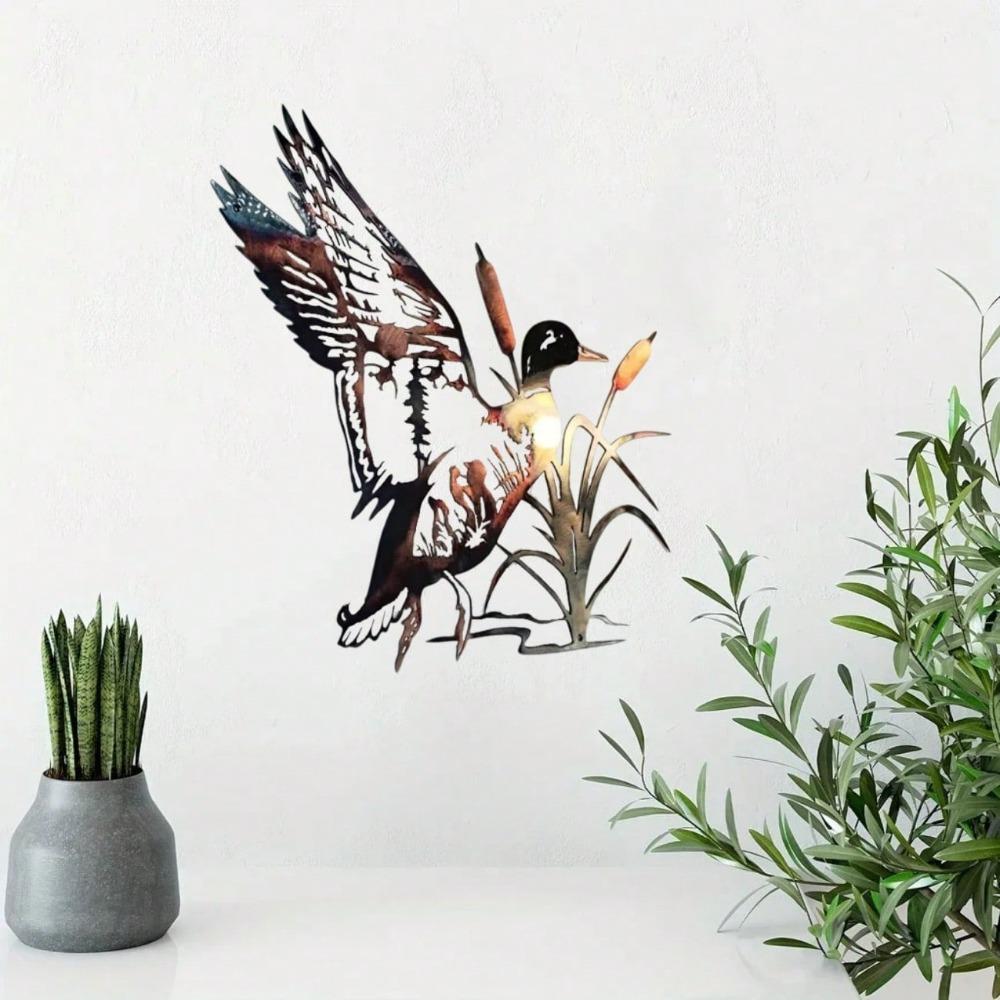 1pc Hand Painted Duck Metal Wall Art, 10 Inch Hanging Decor for Home Kitchen Restaurant, Door Sign, Housewarming Gift