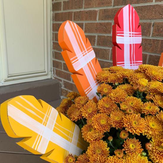 Thanksgiving Turkey Planter Stakes Hand-Painted Wooden Garden Decor for Pots Flower Beds Autumn Fall Harvest Decoration