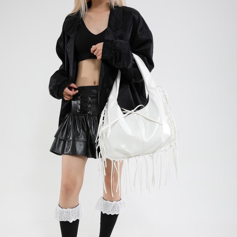 Retro High-Sense Mode Quaste Große Kapazität Tote Vielseitig Lässig Einfach Knödeltasche Unterarm Handtasche