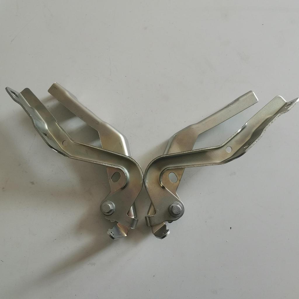 Left & Right Hood Hinges for Mercedes-Benz GLA X156 (1568800128)