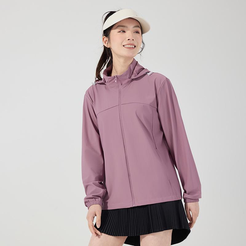 Outdoor sunscreen clothing for men and women 1011 new original yarn ice silk sunscreen clothing removable hat, thin and breathable in summer