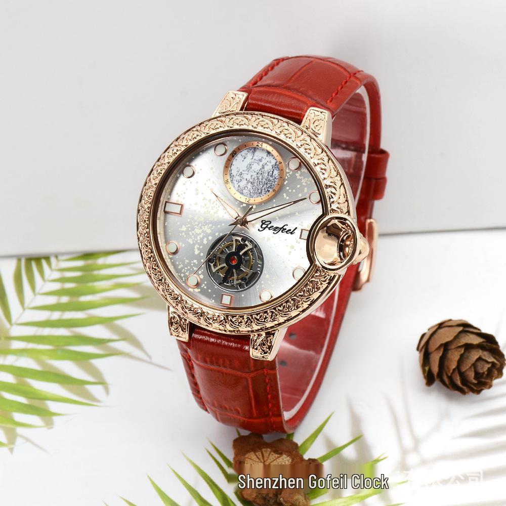 Starry Night Luminous Quartz Watch – Fashionable Men's and Women's Leather Strap Wristwatch