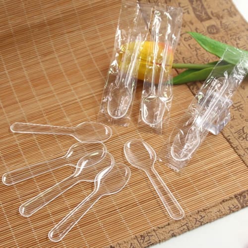 NUOLUX Disposable Plastic Mini Spoons, Individually Wrapped, Pack of 100, 8.5cm, Clear, Perfect for Pudding, Small Cakes, Ice Cream, and Desserts, Per