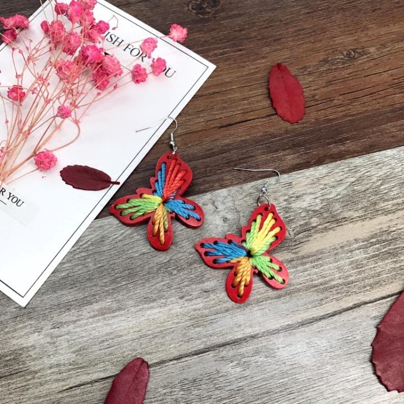 Natural handmade coconut shell earrings Bohemian women's retro cute versatile earrings temperament earrings