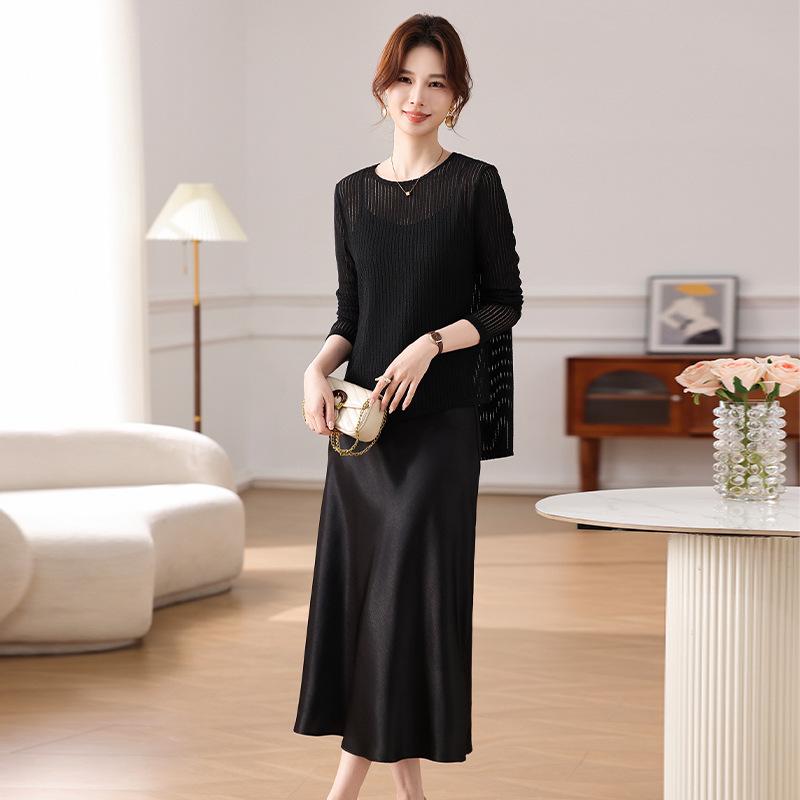 

Elegant Summer Knit Skirt and Vest Set for Middle-aged Women XL