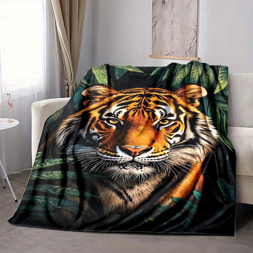 1PC Tiger Print, Jungle Theme Print Blanket, Soft Throw Blanket - Warm & Cozy for Couch, Bed, Office, and Travel , Christmas present yy250912233