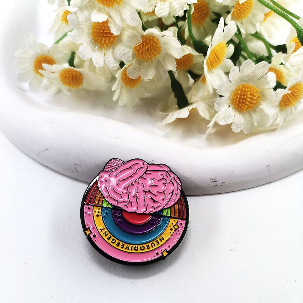 Creative Human Brain DJ Brooch - Funny Gift & Fashion Accessory for Backpacks and Clothing