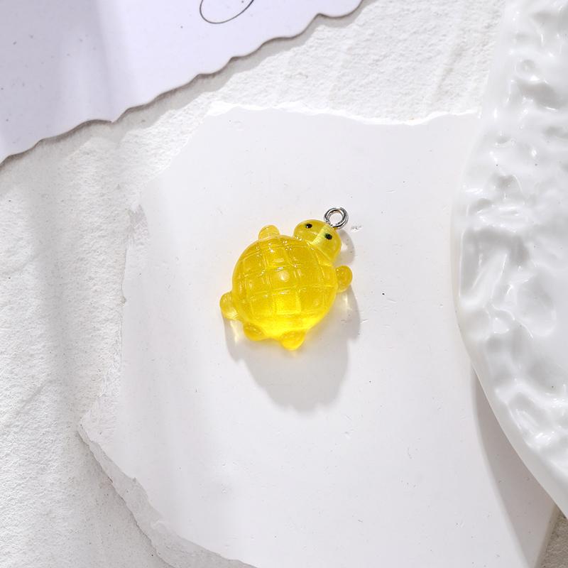 10pcs Glow-In-The-Dark Turtle Resin Charms Bulk Wholesale Random Color Cartoon Tortoise Necklace Earring Pendant Jewelry DIY