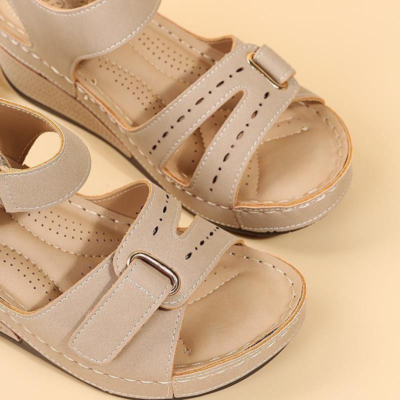 Women's Fashion Trend Wear Comfortable Matching Color Sole Pure Black Shoe Velcro Wedges Heels Designer Sandals