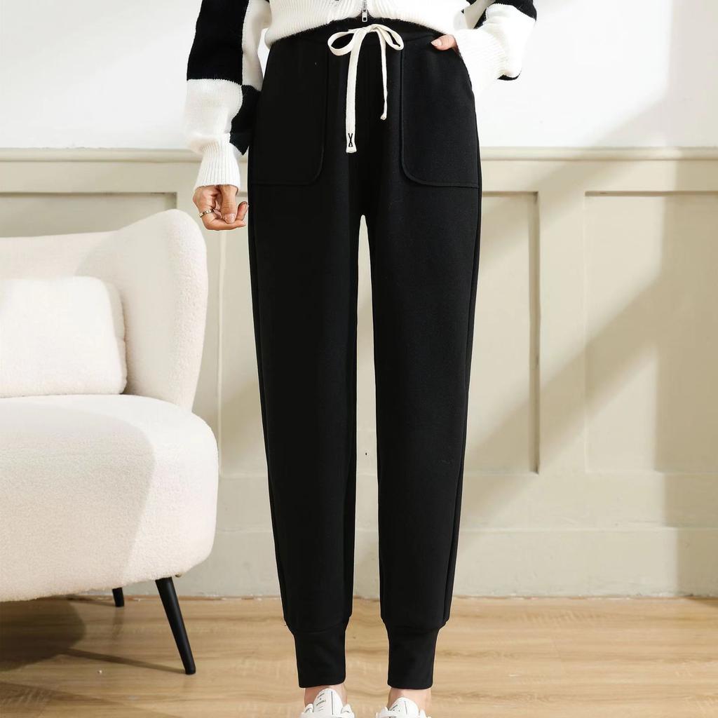 2026 Fall Winter Double-sided Velvet Windproof Outdoor Sports Pants Women's Loose Bunched Feet Large Pockets Padded High-waisted Thermal Sweatpants
