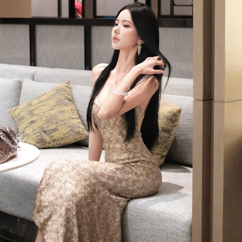 French Sexy Heavy Industry Sequined Suspender Dress Women s Cross Strap Big Halter Fishtail Dress Long Dress S