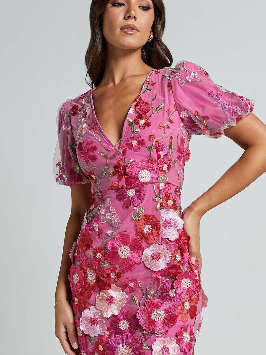 

New Ins V-Neck Floral Ruched Bodycon Lantern Sleeve Dress Sexy Embroidered Evening Gown XXXL червоний