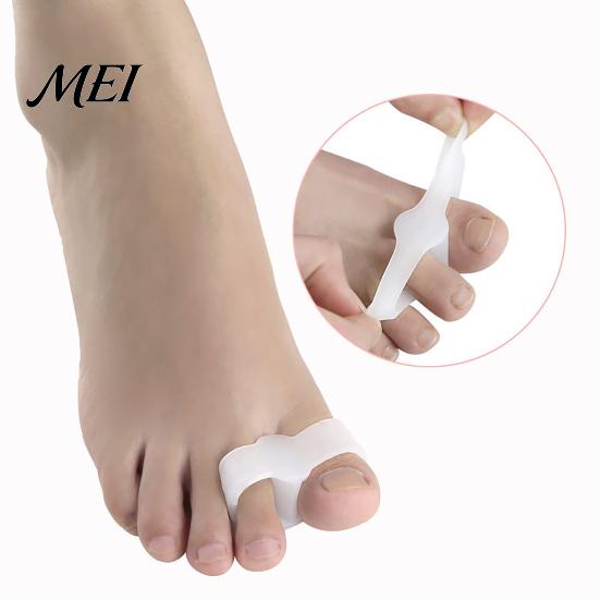 Toe Straightener for Bunions 1 Pair Separator Overlapping Toes, Soft SEBS Bunion Corrector, Double Ring Foot Spacer Hallux Valgus, Day Night
