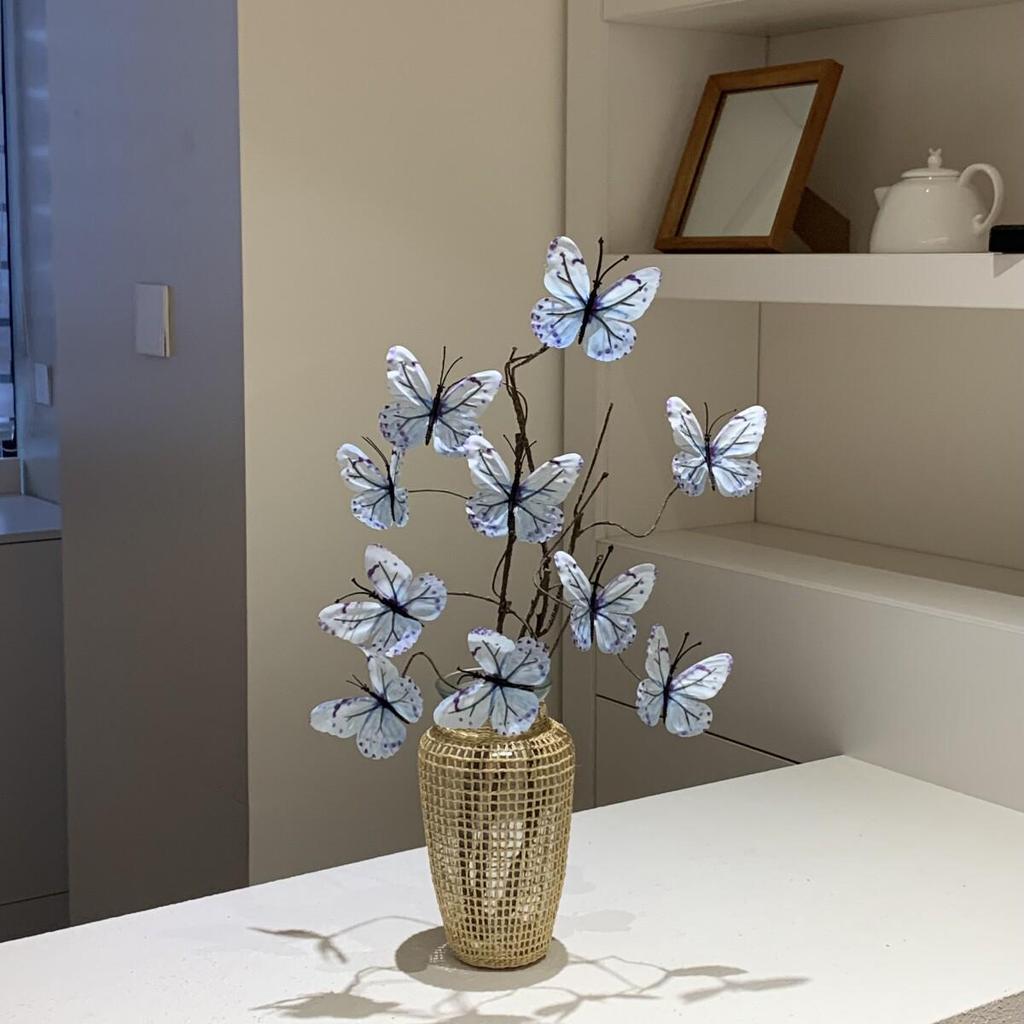 Luxury Artificial Butterfly Flowers in Glass Vase for B&B, Coffee Shop, and Home Decor