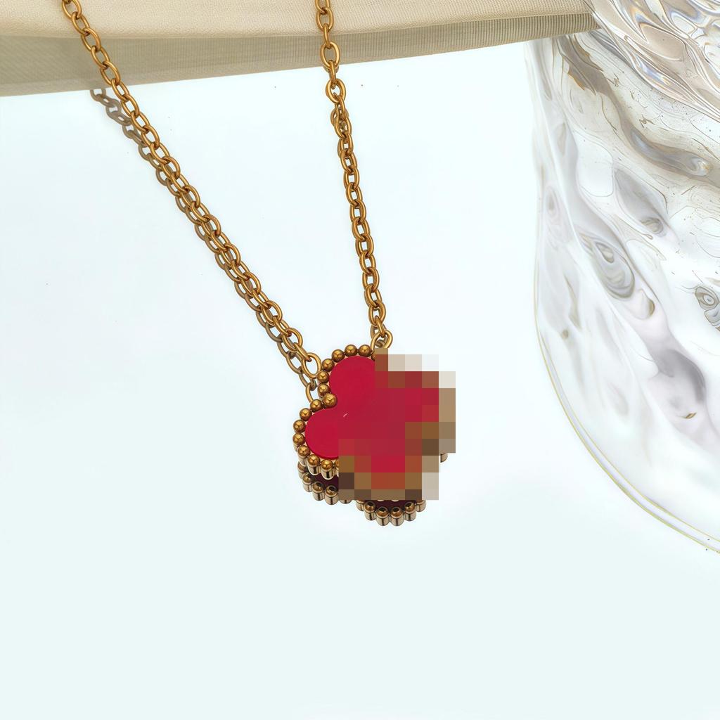 18K Gold-Plated Double-Sided Mother-of-Pearl Four-Leaf Clover Necklace