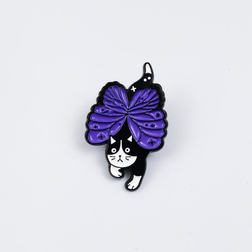 Funny Cartoon Butterfly Wing Cat Brooch: Versatile Metal Animal Badge with Drip Oil for Backpack Accessory