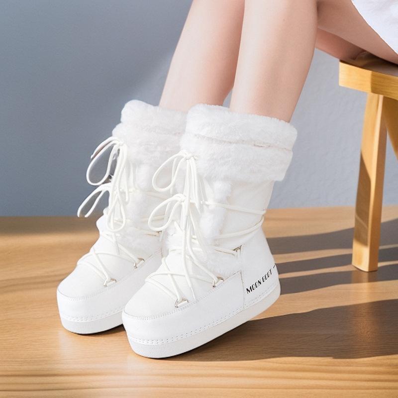 Space Moon Fashion Snow Boots Women's 2025 Winter New Thickened Thermal Sleeve Cotton Boots Non-slip and Wear-resistant Straps