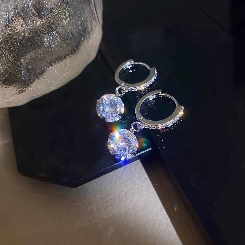 Fashion Sparkle Cubic Zirconia Earrings for Women , Light Simple Hoops , Environmentally Friendly Titanium Alloy Earring