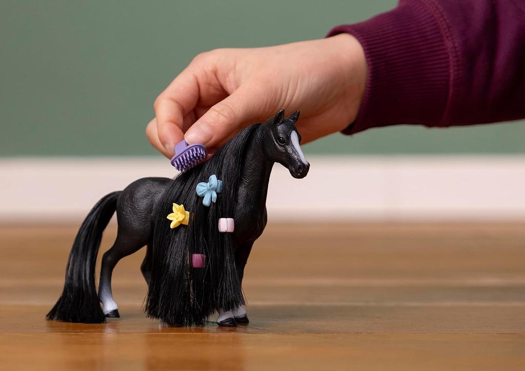 Schleich Horse Club Beauty Horse Quarter Horse 42620 (female)