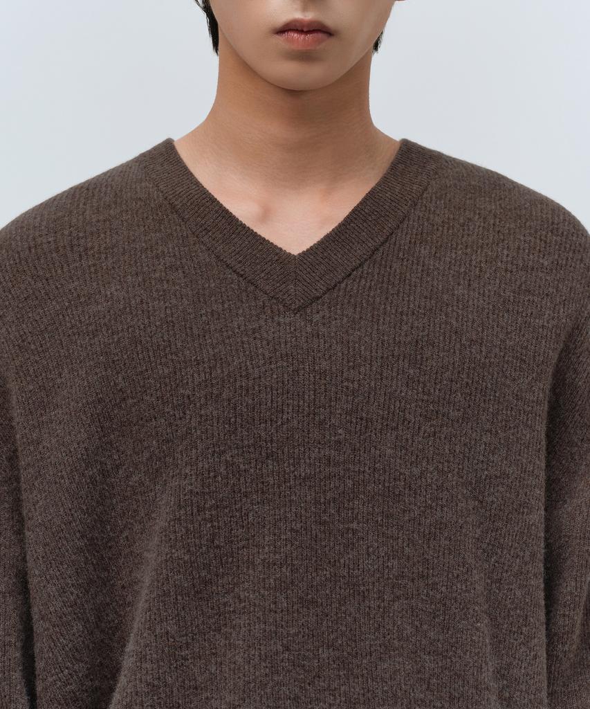 MUSINSA STANDARD [Victoria Wool] Minimal Ribbed V-Neck Knit [Brown]