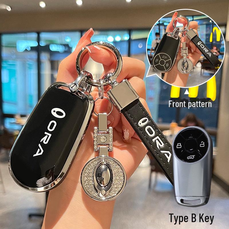 Black Cat Key Cover for Great Wall Euler Good Cat, Lightning Cat, White Cat, Ballet Cat. TPU Protective Shell with Full Coverage Buckle.