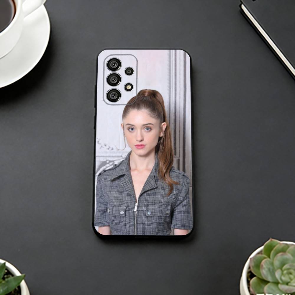 Retro Chic Vibe Natalia Dyer Phone Case For Samsung S25,S24,S21,S22,S23,S30,Ultra,S20,Plus,Fe,Lite,Note,10,Black Cover